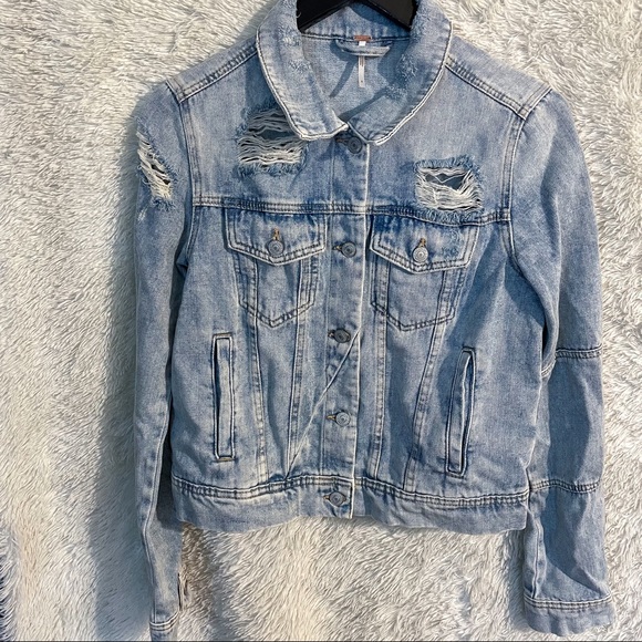 Light Wash Ripped Denim Jacket - Picture 8 of 8